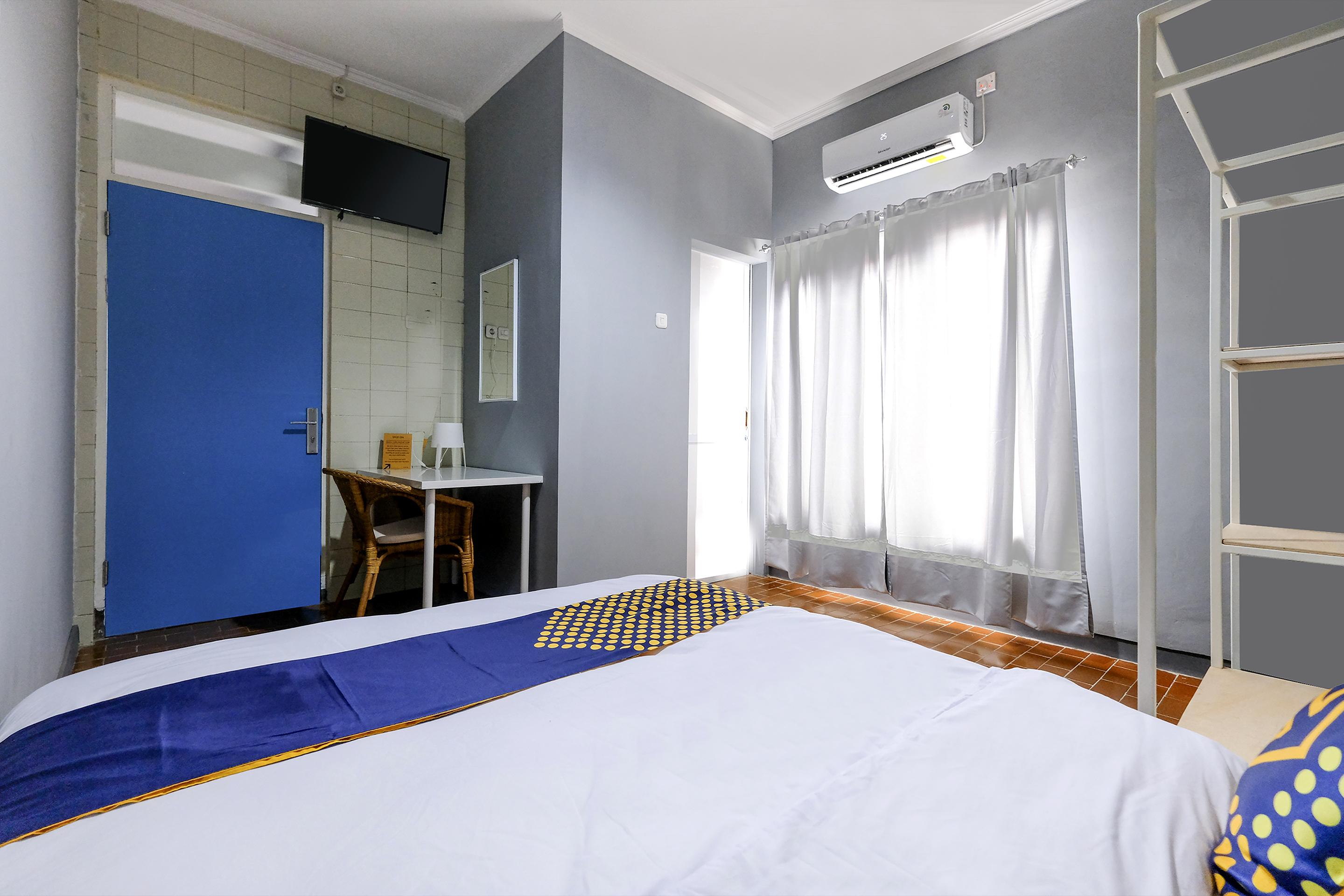 Spot On 2281 Omajo Hotel Semarang Exterior foto
